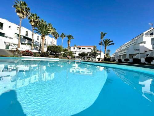 Apartamento Con Dos Dormitorios, Cerca de La Playa En Los Cancajos