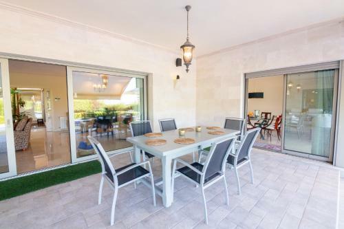 Bellviure Luxury Villa