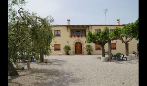 Apartment In Sant Pere Molanta Sleeps 4 With Pool