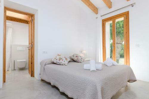 Yourhouse Can Cadernera