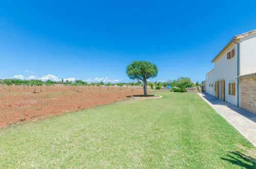 Yourhouse Can Cadernera
