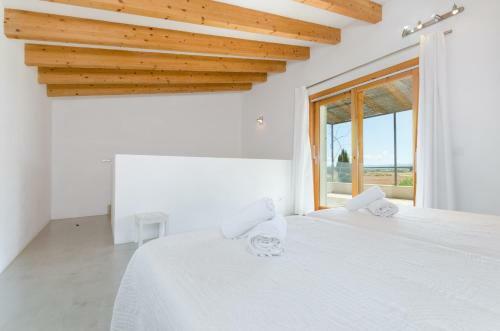 Yourhouse Can Cadernera