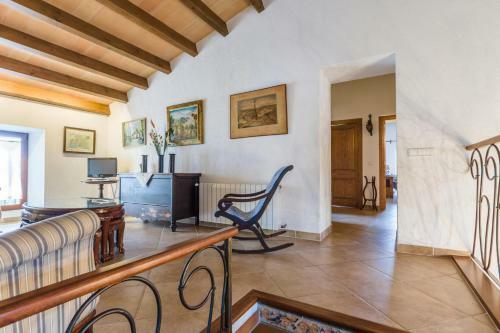 Sa Pobla Villa Sleeps 14 With Pool And Air Con