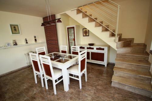 Riumar "primera", 300m To Beach, Private Pool, On-site-service, Dog Beach