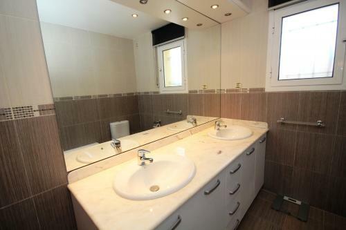 Riumar "primera", 300m To Beach, Private Pool, On-site-service, Dog Beach