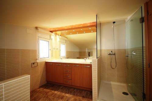 Riumar "primera", 300m To Beach, Private Pool, On-site-service, Dog Beach