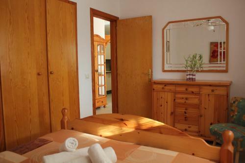 Riumar "lorenzo", 400m To Beach, Private Pool, On-site-service, Dog Beach