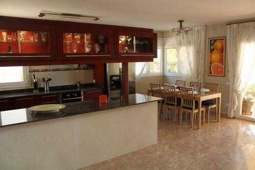 Riumar "estrella", 500m Zu Strand, Privatpool, On-site-service, Hundestrand