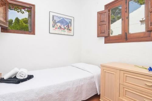 Xabia Villa Sleeps 18 With Pool And Free Wifi