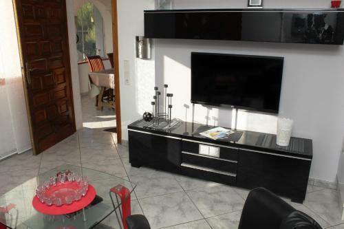 Riumar "romantika", 400m To Beach, Private Pool, On-site-service, Dog Beach