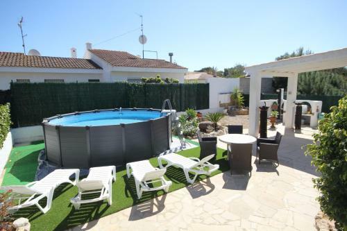 Riumar "romantika", 400m To Beach, Private Pool, On-site-service, Dog Beach