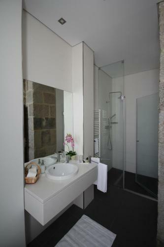 Hostal Paco Da Torre De Figueiredo Das Donas