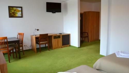 Hostal Tawerna Kaper