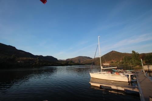 Hostal Douro Fluvina Yachts & Chalets