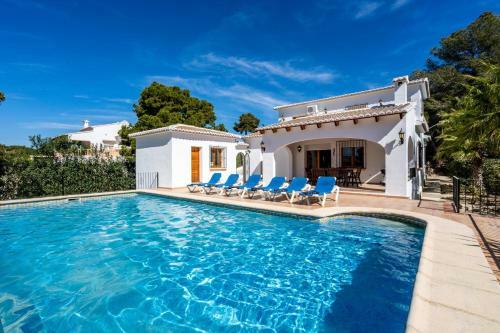 Xabia Villa Sleeps 6 Pool Air Con Wifi