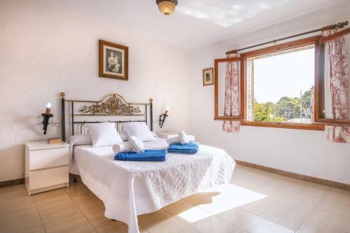 Xabia Villa Sleeps 6 With Pool