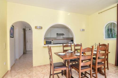 We Love Villas - Villa Legazpi