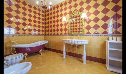 Can Trabal Villa Sleeps 34 With Pool