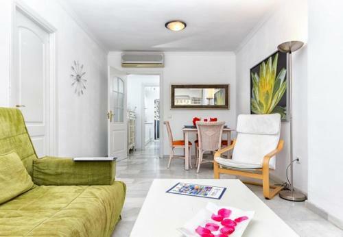Sitio de Calahonda Apartment Sleeps 4 Pool Air Con