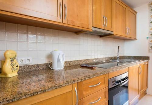 Sitio de Calahonda Apartment Sleeps 6 Pool Air Con