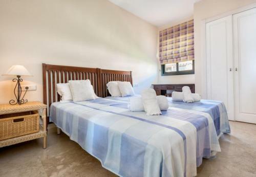 Sitio de Calahonda Apartment Sleeps 6 Pool Air Con