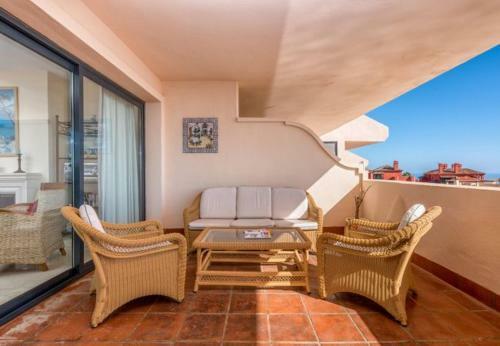 Sitio de Calahonda Apartment Sleeps 6 Pool Air Con