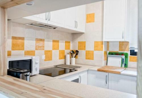 Sitio de Calahonda Apartment Sleeps 4 Pool Air Con