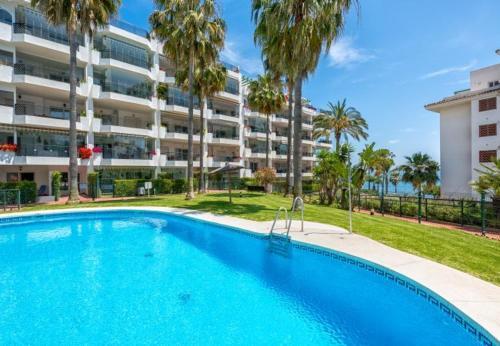 Sitio de Calahonda Apartment Sleeps 4 Pool Air Con