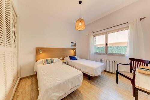 Es Mal Pas Villa Sleeps 8 With Pool Air Con And Wifi