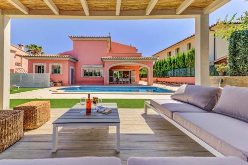 Es Mal Pas Villa Sleeps 8 With Pool Air Con And Wifi