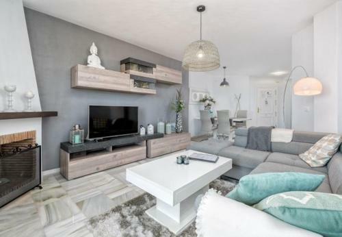Sitio de Calahonda Apartment Sleeps 4 Pool Air Con