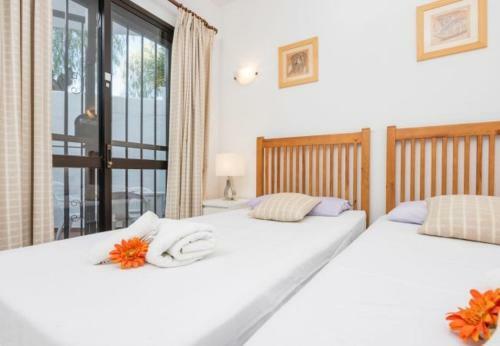 Cabopino Apartment Sleeps 4 Pool Air Con Wifi