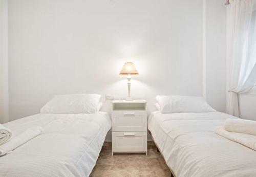 Sitio de Calahonda Apartment Sleeps 4 Pool Air Con
