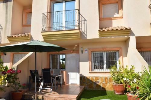 Charming 2-bed House In Los Dolses