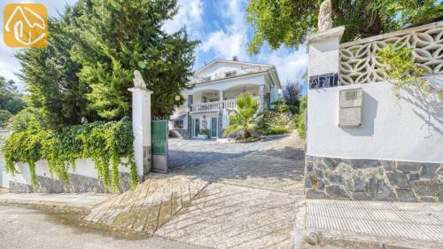 Terrafortuna Villa Sleeps 16 With Pool And Wifi
