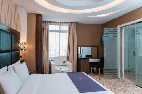 Diamond Hotel