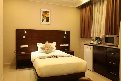 Geza Apartment Hotel