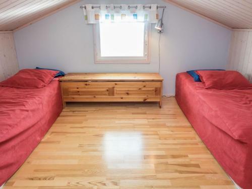 Holiday Home Nelikko B