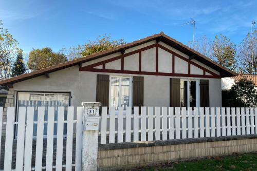 Villa Mondesir � Andernos Class�e 3 �toiles