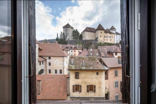 Apartamento Le Toit Du Palais de L'isle - Studio Avec Vue Imprenable