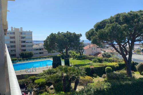 Apartamento Sea View Pool Bright And Modern Flat Near Beach