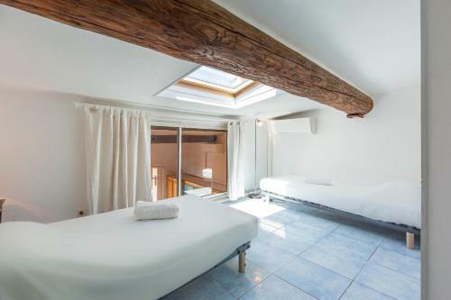 100m2 Duplex Apartment, Glimpse Of The Sea