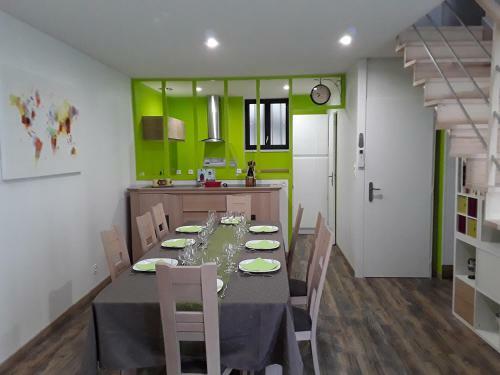Une Charmante Maison Pour Un S�jour Au Vert
