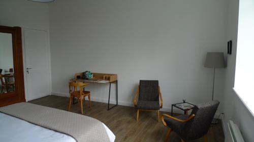 Hostal Maison D'h�tes Le 90