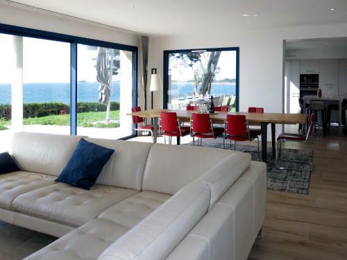 Holiday Home Maison Du Phare de Port-navalo
