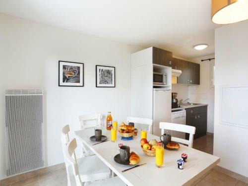 Nice Holiday Home With Dishwasher, In A Charming Harbor Town