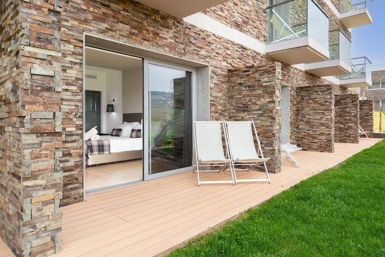 Delfim Douro Hotel