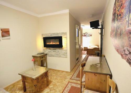 Hostal Pensjonat Tara