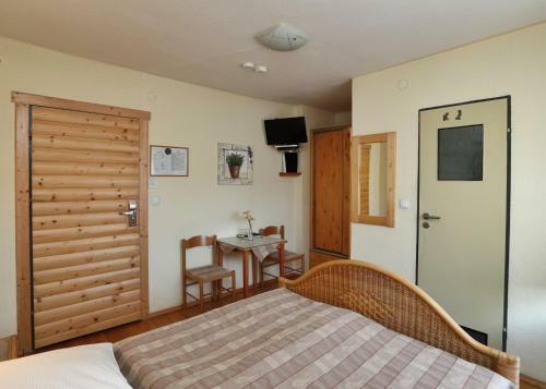 Hostal Pensjonat Tara