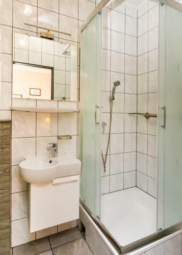 Hostal Pensjonat Tara